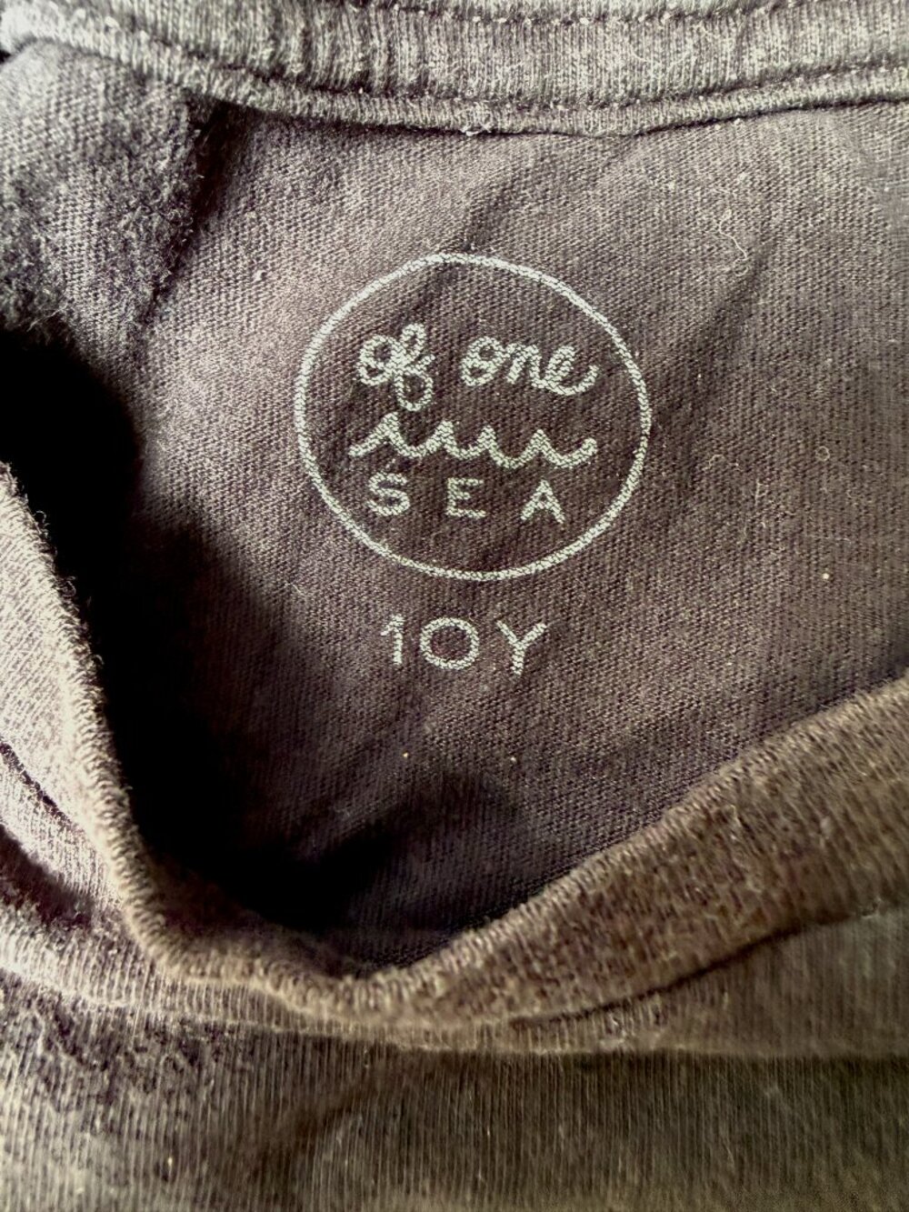 OF ONE SEA kids Tshirt lot of four - size 10Y (9/10) Unisex - Picture 8 of 8